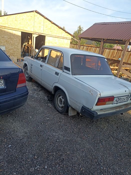 Продам недорого жигули 07