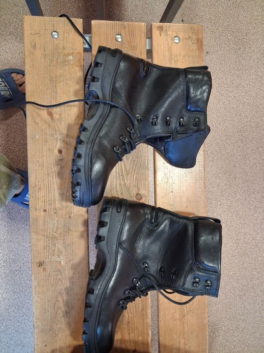 Продам берцы 43 размер