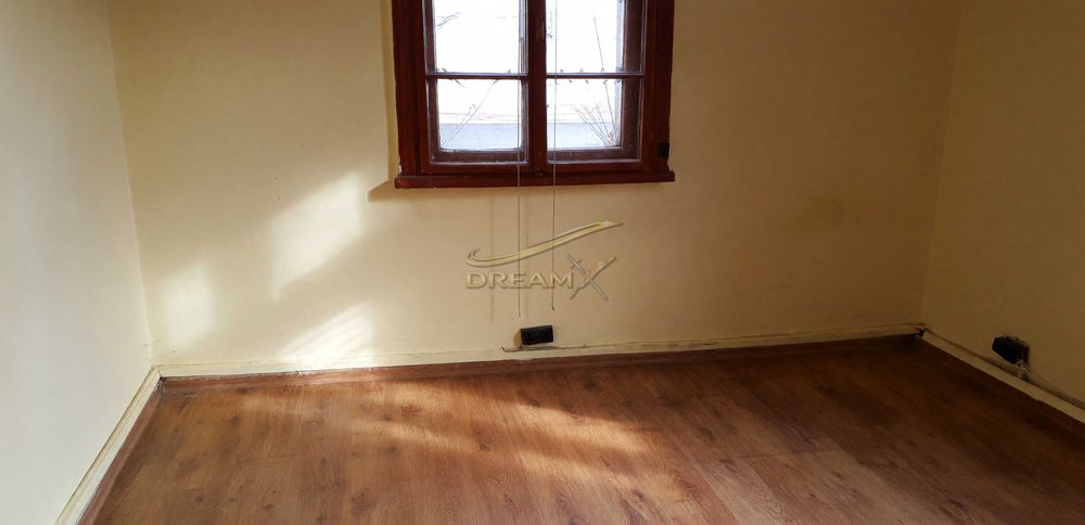 Етаж от къща под наем в кв. Център! 71898747