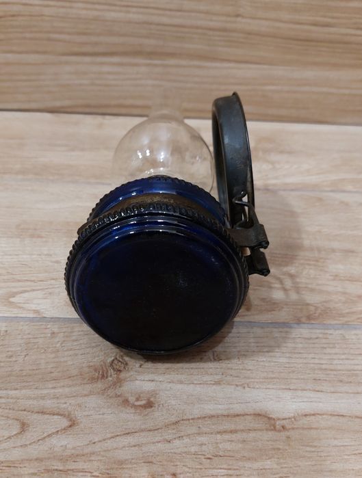 Газов фенер DITMAR BRUNNER Австрия, син цвят на стъклото.