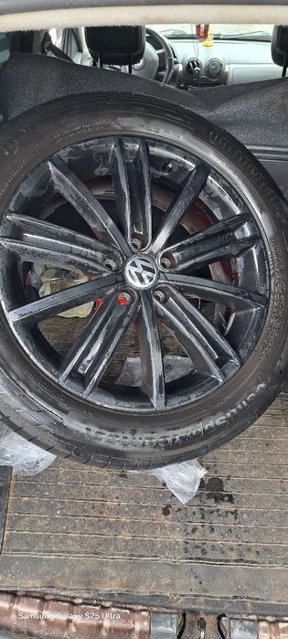 Vând roți pentru Passat ,Audi, Tiguan distanta dintre prizoane 112x5