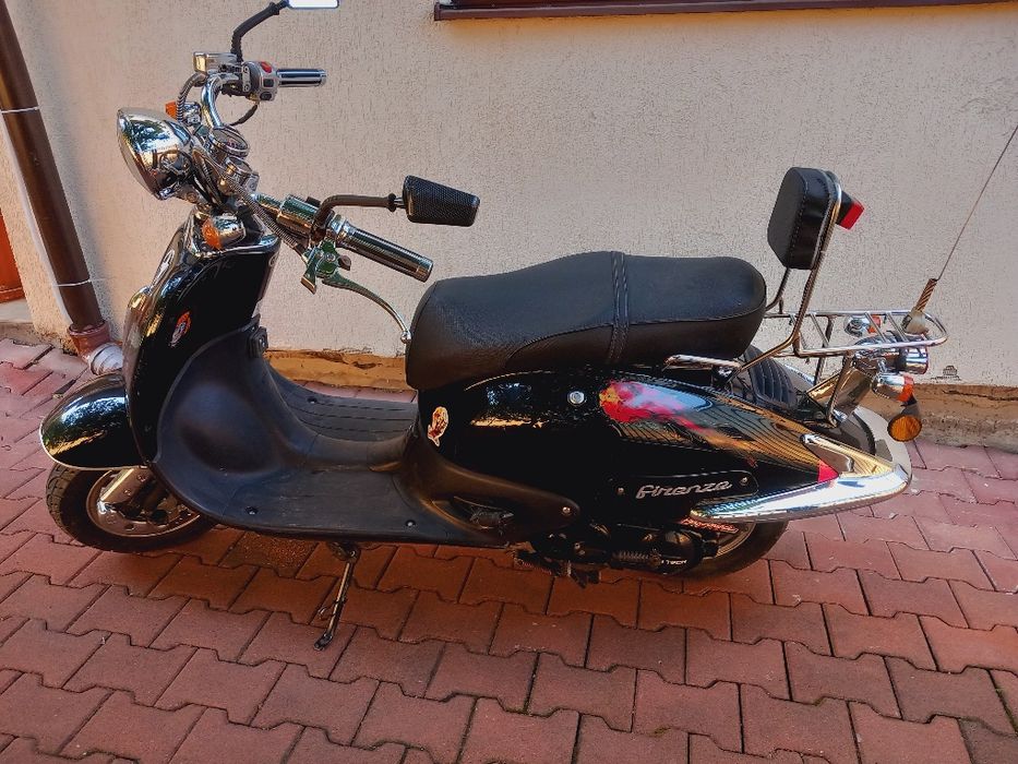Vând scuter retro motor de 50, APRILIA , CU ACTE