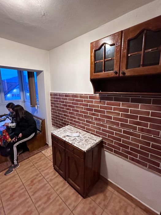 Apartament de inchiriat 2 camere in Lipova,central.