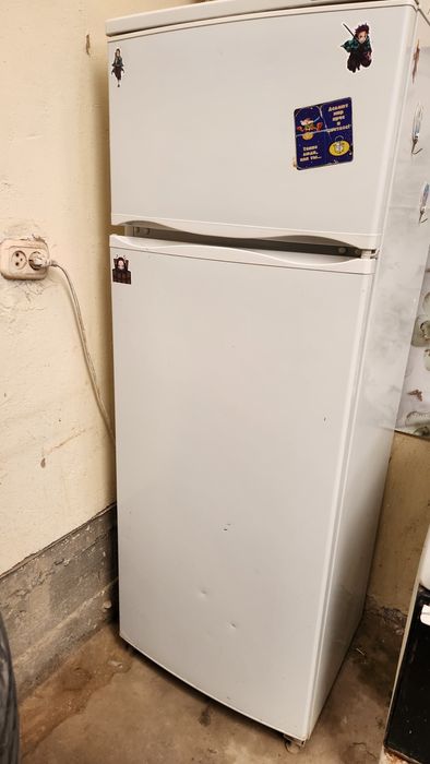 Пподаётся б/у мебель