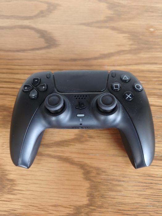 Vând controler / manera de PS5/PlayStation 5