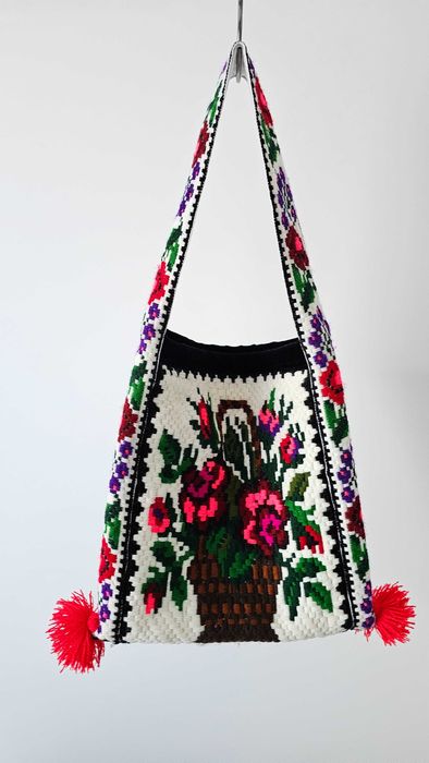 Traistă tradițională realizată manual, hand made