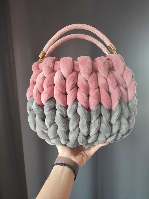 Кадифяна плетена чанта - Chunky yarn bag