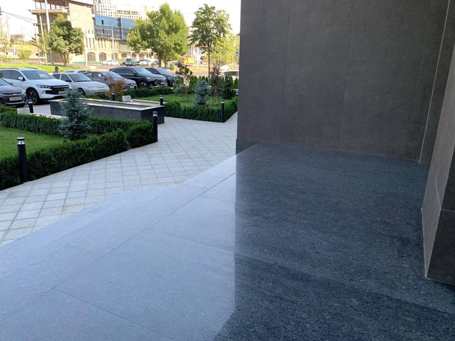 Аренда помещения под кафе в новом Бизнес-Центре   (ТЛ)