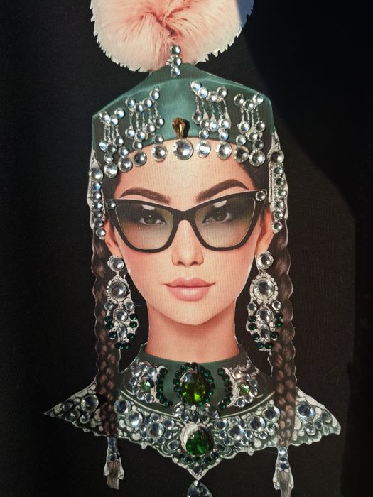 Футболка женская