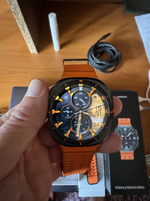 Samsung watch  ultra(перфектен)