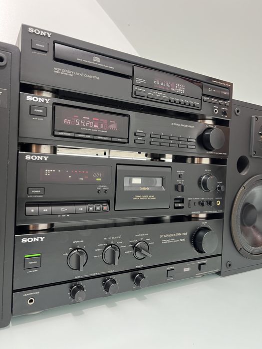Linie Sony Deck TC-K415 3 HEAD, Amplificator TA-F220, CD-Player CDP-297, Tuner, ST-S110, Boxe Sony E31