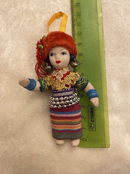 Куклы фарфоровые ( мини)