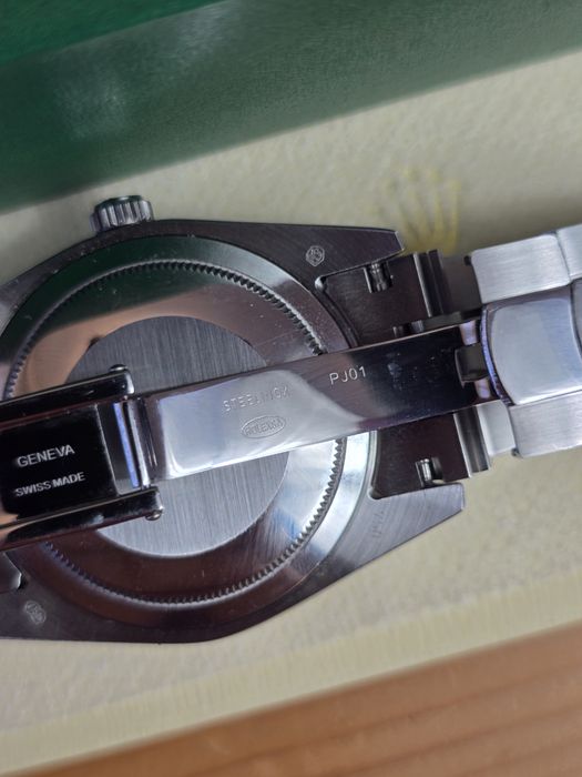 Rolex Datejust 41 mm Jubilee Fluted Bezel Rhodium Dial