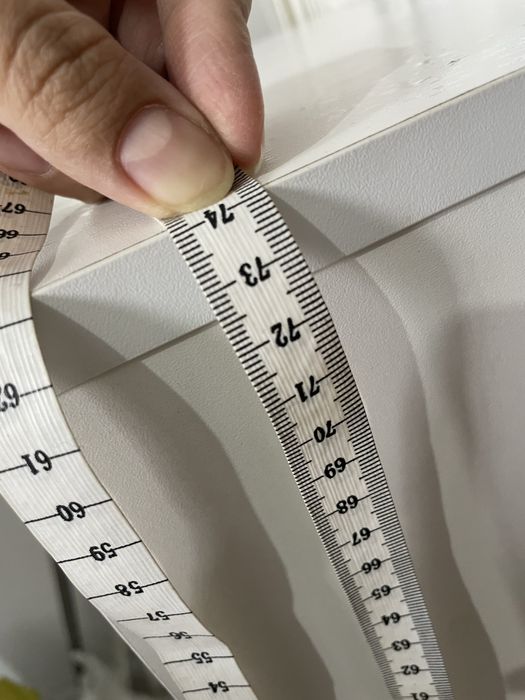 Продам маникюрный стол