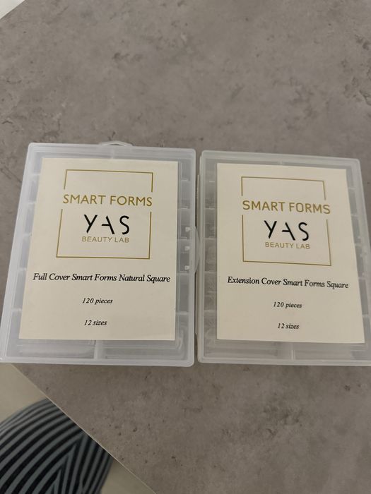 Necesar si accesorii unghii