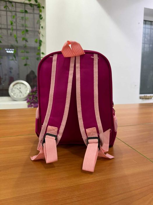 Рюкзаки для девочек и мальчиков