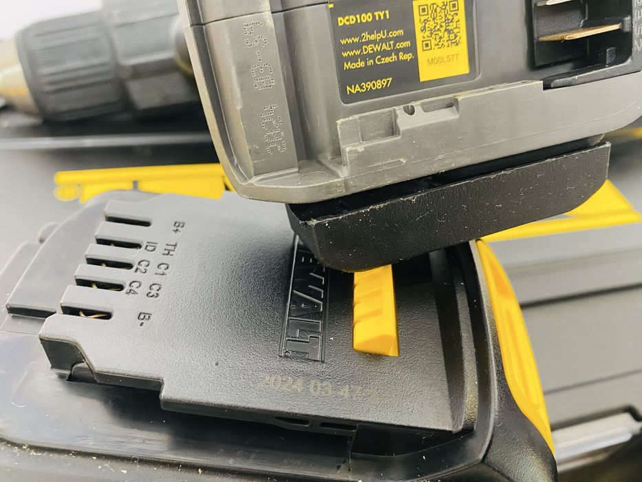 Dewalt filetanta DCD 100