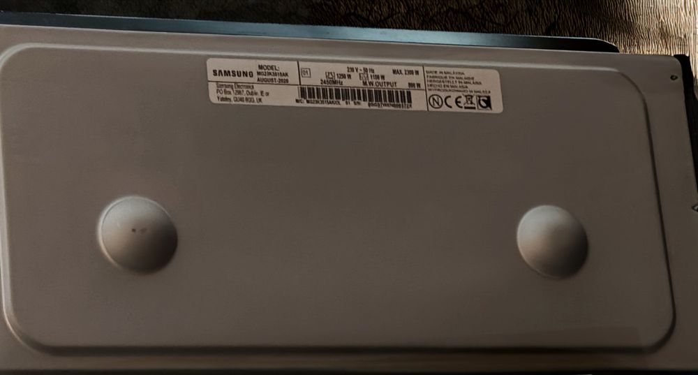 cuptor microunde Samsung MG23K3515AK 23l, grill -impecabil