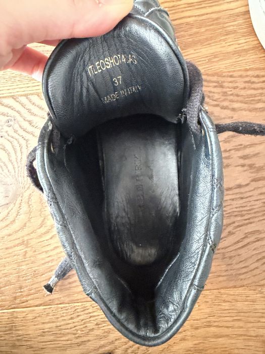 Pantofi de piele Burberry