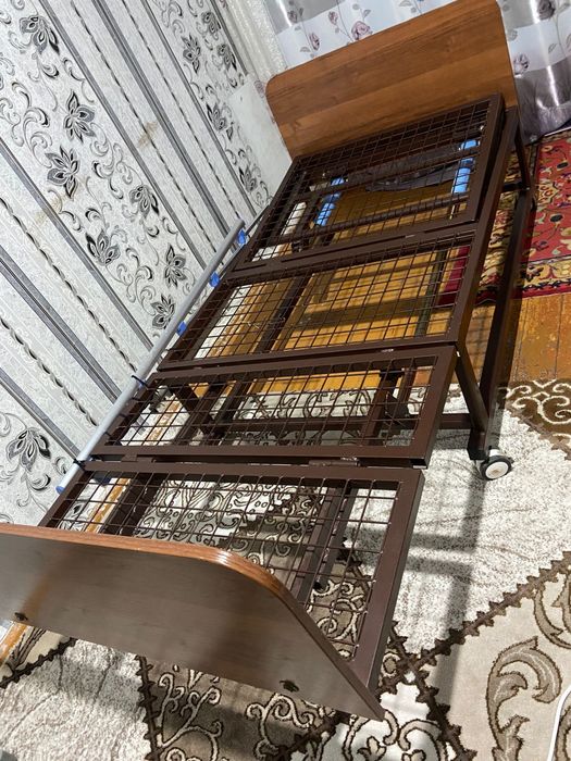 Механическая кровать