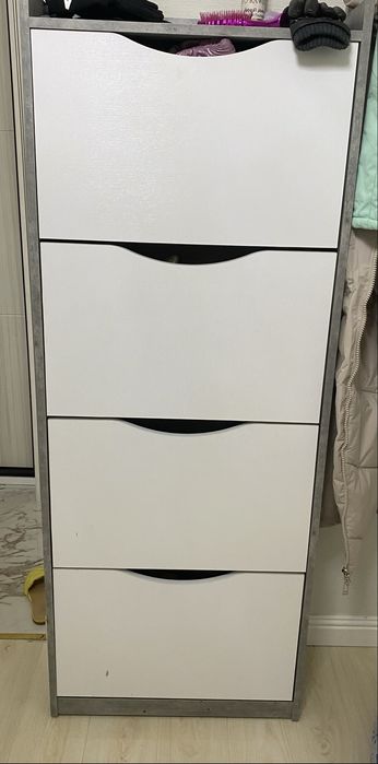 Продам. Обувница