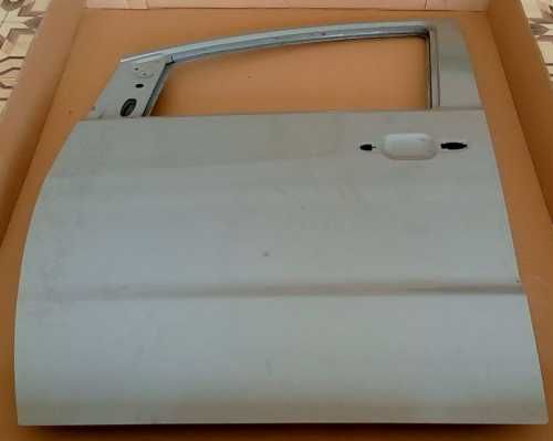 Левая передняя дверь в сборе JAC M4