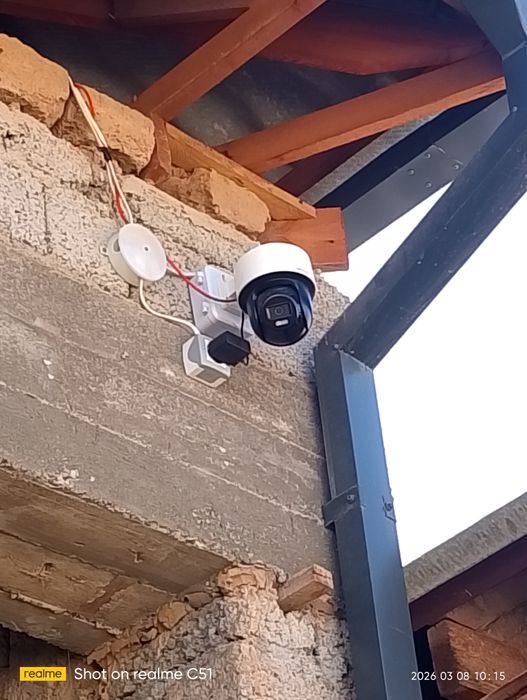 Kamera sotiladi kelishilgan narxda