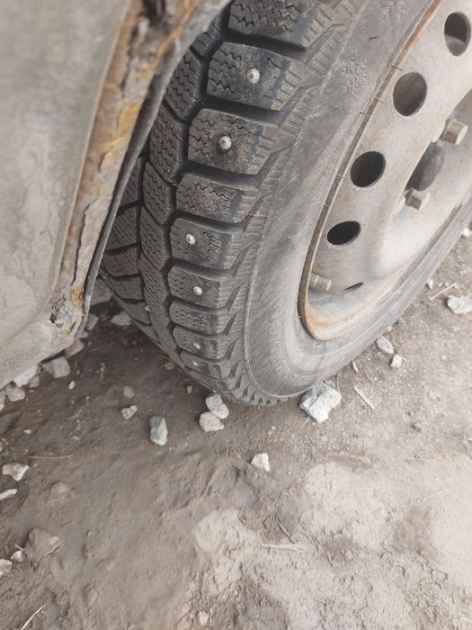 Продам новую резину 14