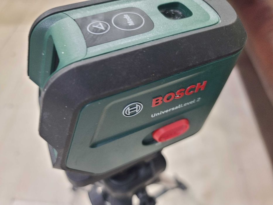 Лазерен нивелир Bosch UniversalLevel 2