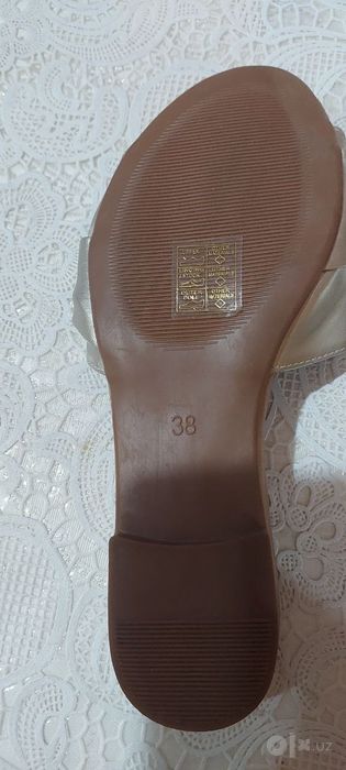Продаются новые женские шлепки 38 размер
