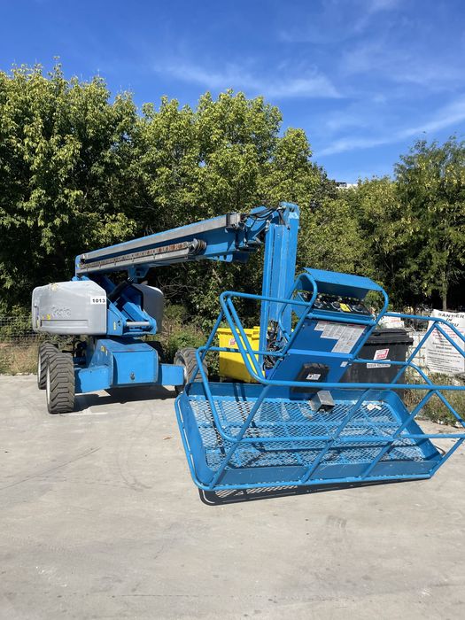 Nacela brat telescopic Genie brat 22m 700 lei