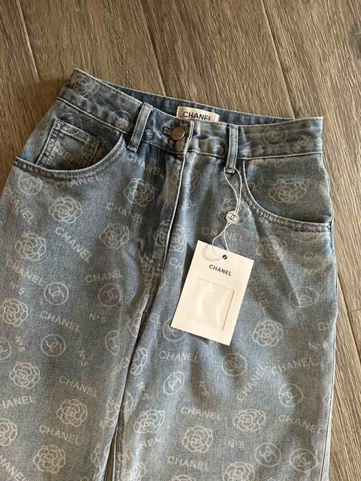 Дънки C.H.A.N.E.L