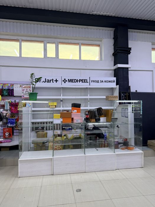 Продается витринная мебель!!