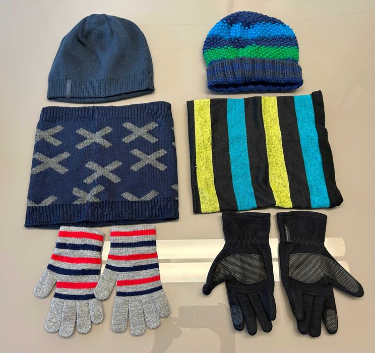 Лот 2 якета Mountain Warehouse + 2 к-та шал, шапка и ръкавички, 7-8 г.