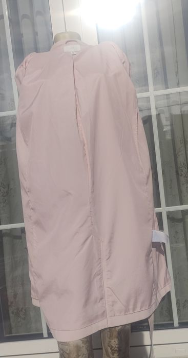 Trench Pardesiu  primavara H&M Roz pastel pudra M Midi