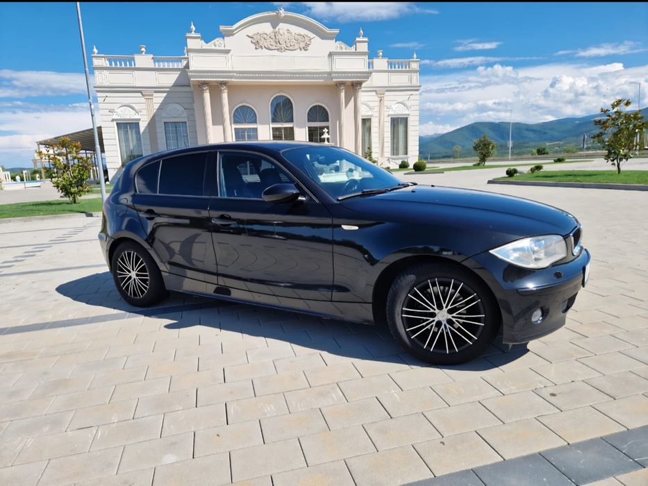 BMW seria 1.    118D.     E87