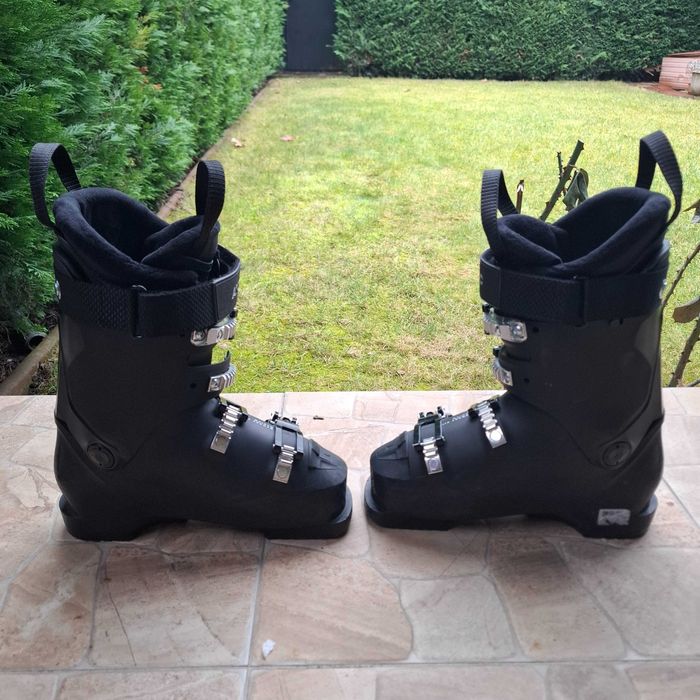 Clapari schi pentru femei ATOMIC marime 25/25,5