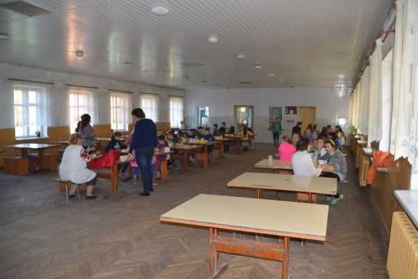 Ajutor pentru copiii și familiile aflate în sărăcie extremă