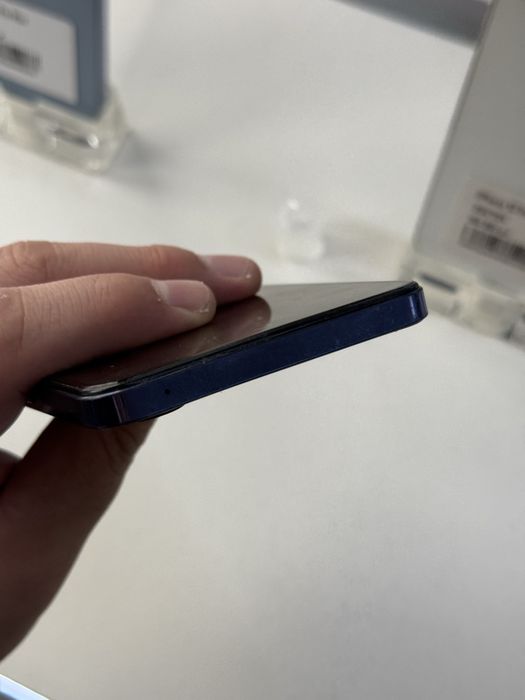 Vivo y100 256gb ozu 8