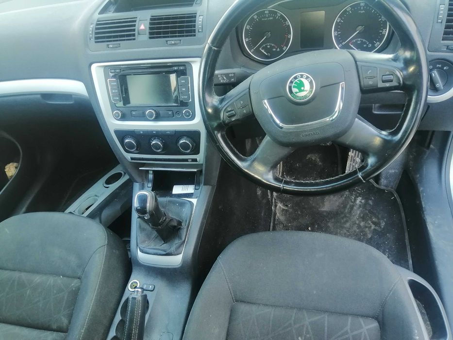 Dezmembram Skoda Octavia 2 facelift