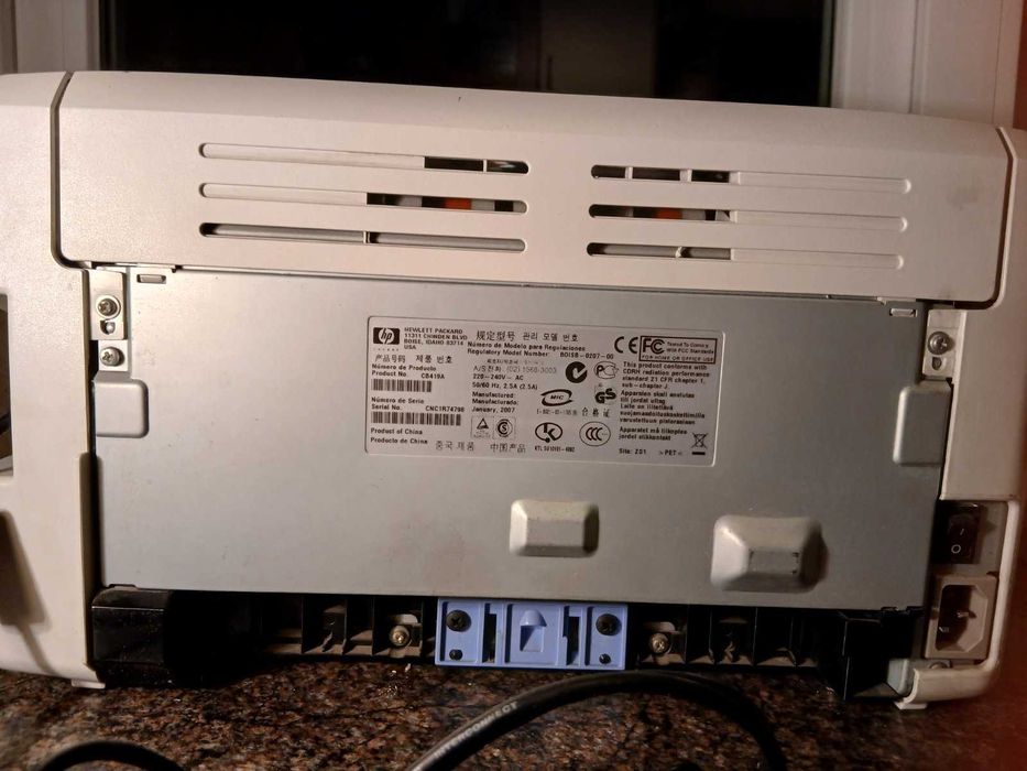 Лазарен принер HP LaserJet 1018 – работещ, понякога с дефект в печата
