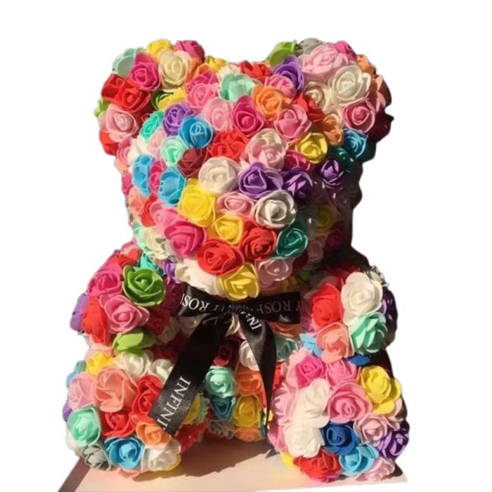 Мече от разноцветни рози в луксозна кутия