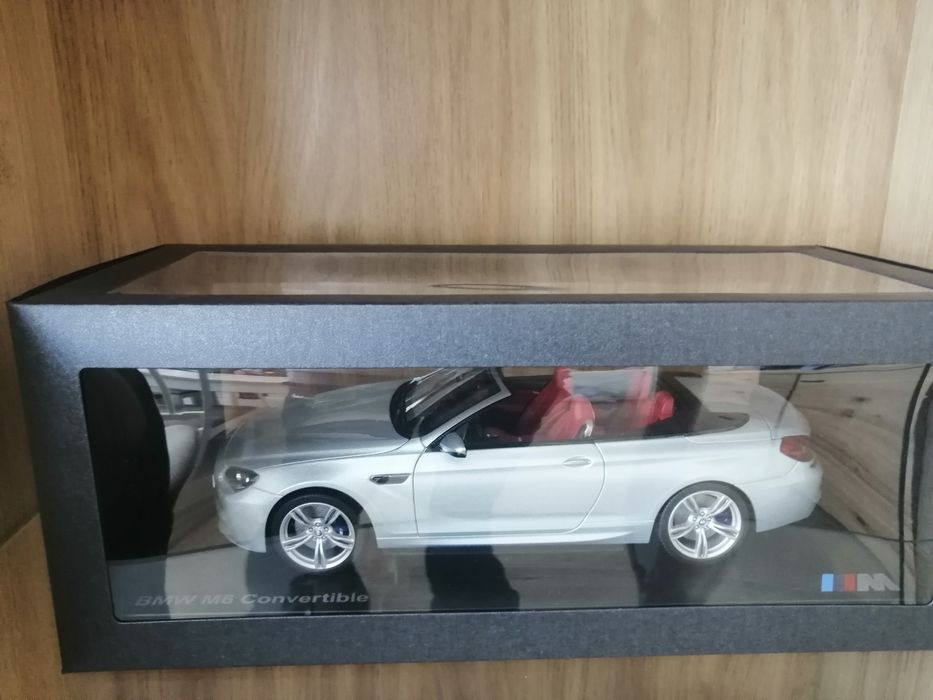 BMW M6, Paragon 1:18