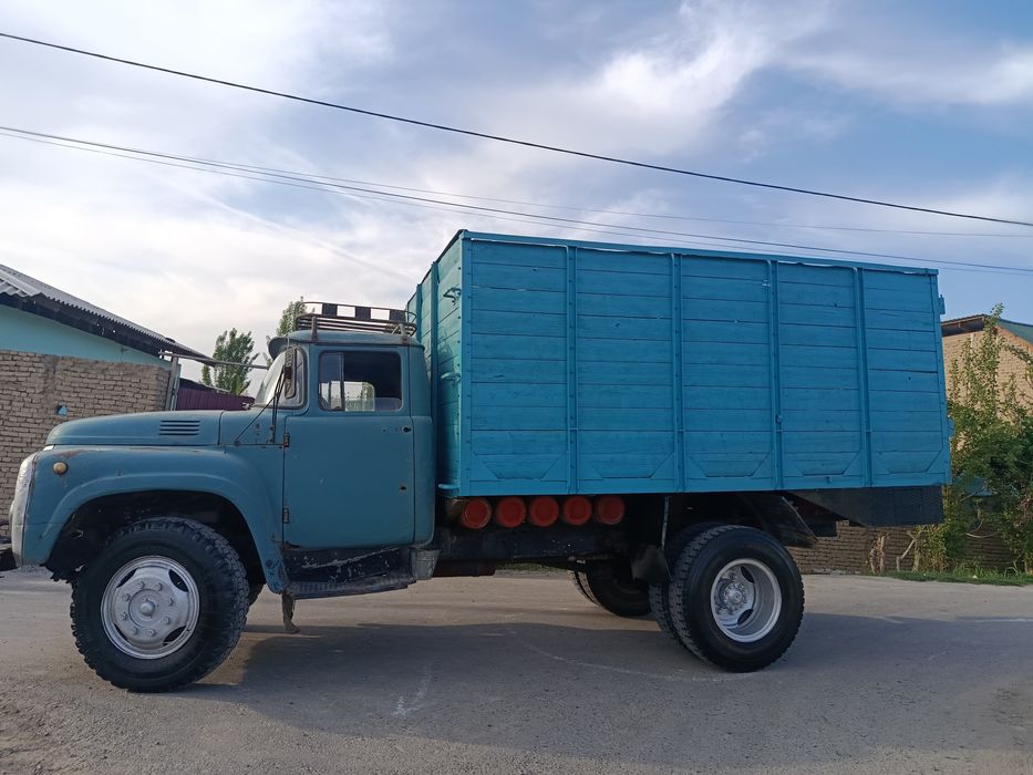 Zil 130 sotiladi .1991 yil ishlashga tayyor.ontaradi