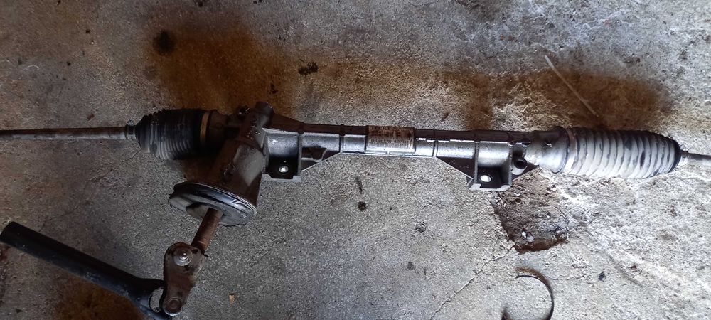 кормилна рейка за рено туинго 2 Renault Twingo II