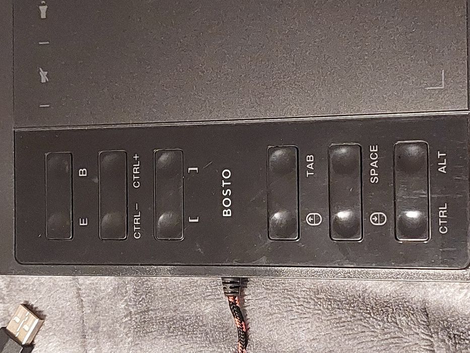 Tableta grafica Bosto pentru desen digital