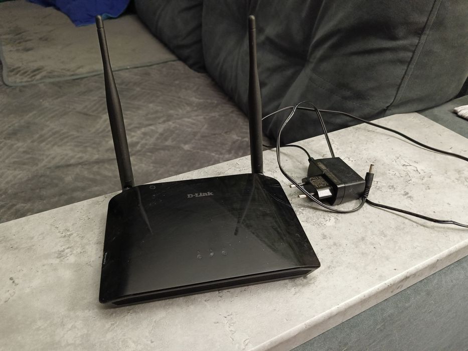 Продам роутер D-Link