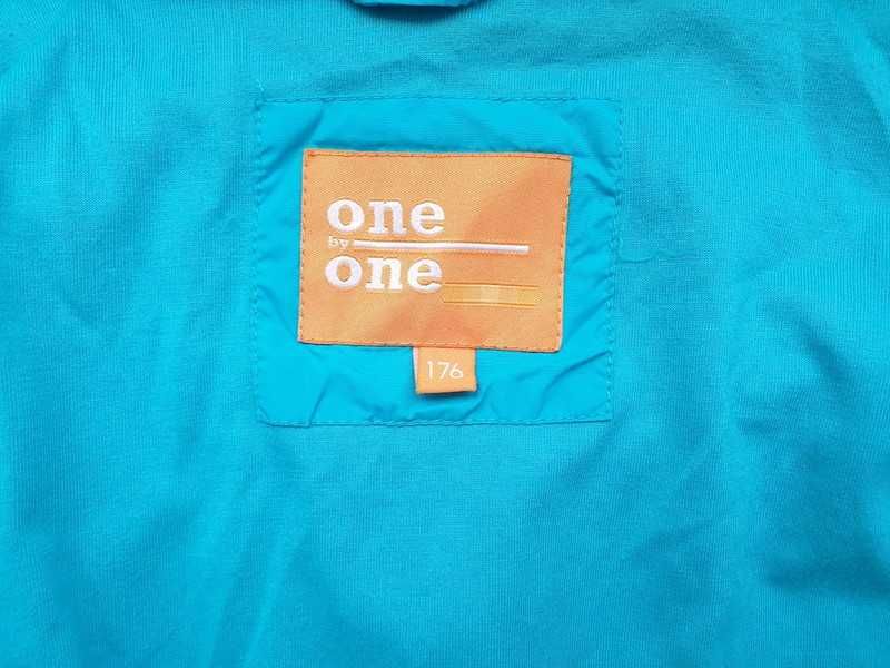 Geaca One by One,marimea 176 cm,stare f buna