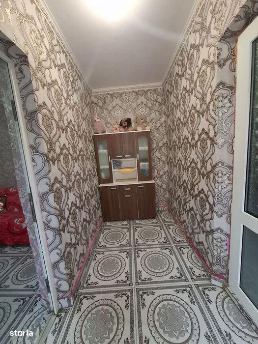 De vanzare casa in Roman, zona Piata Mare, teren 590mp, Pret 50000euro