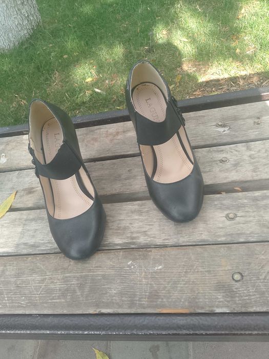 Туфли черные классика